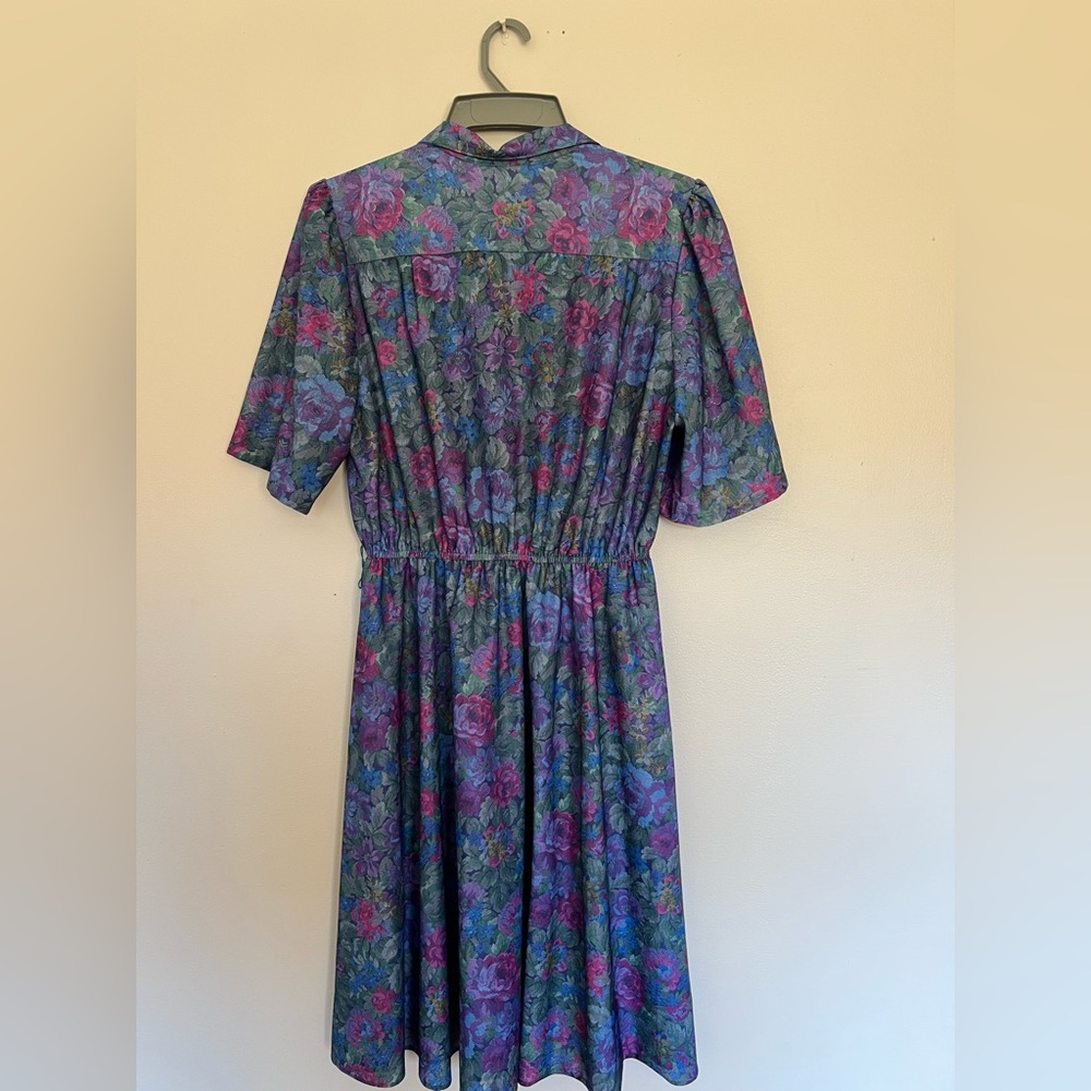 VINTAGE Purple and Blue Floral Midi Dress - Picture 4 of 4